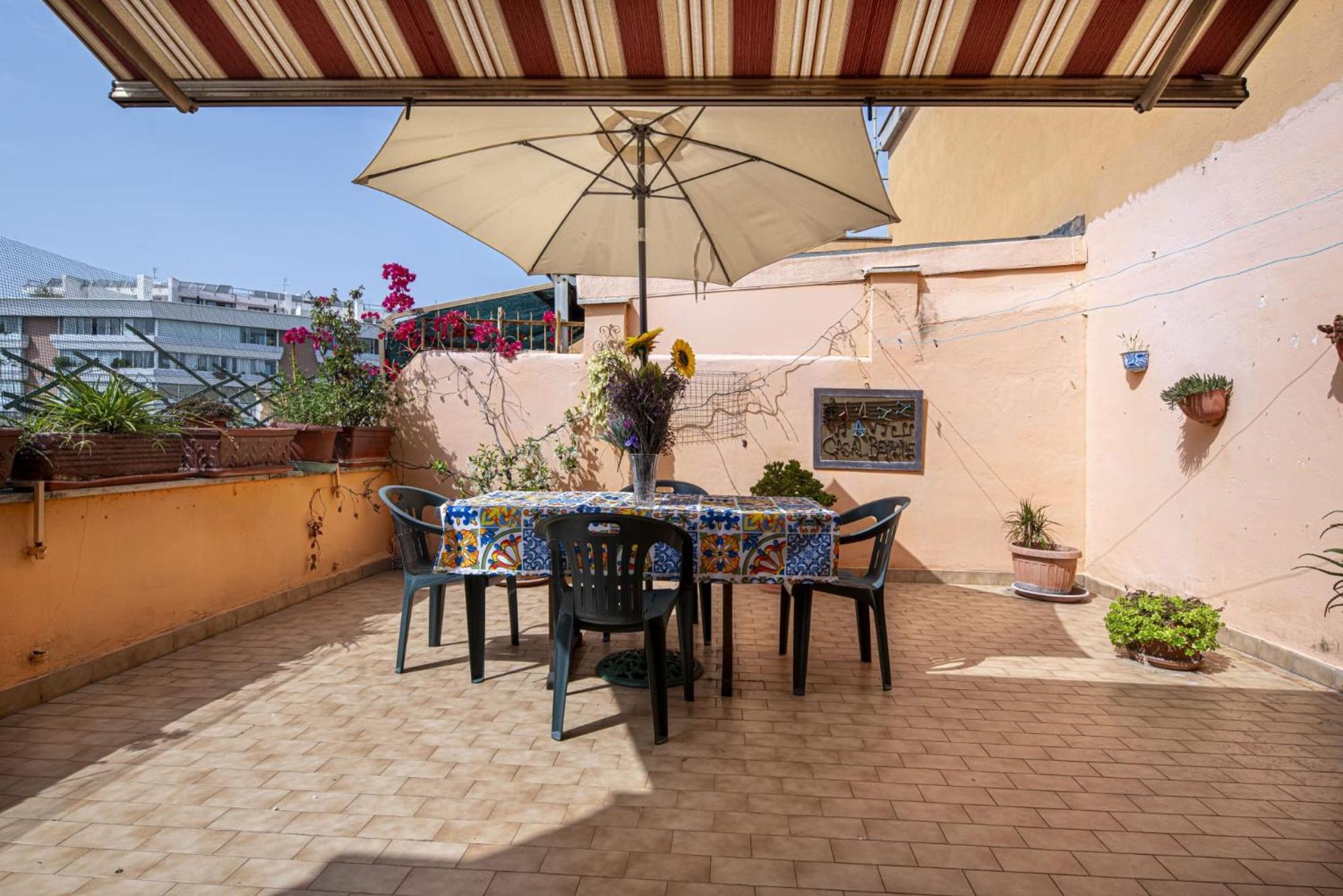 Apartamento Carola'S Terrace / La Terrazza Di Carola Roma Exterior foto
